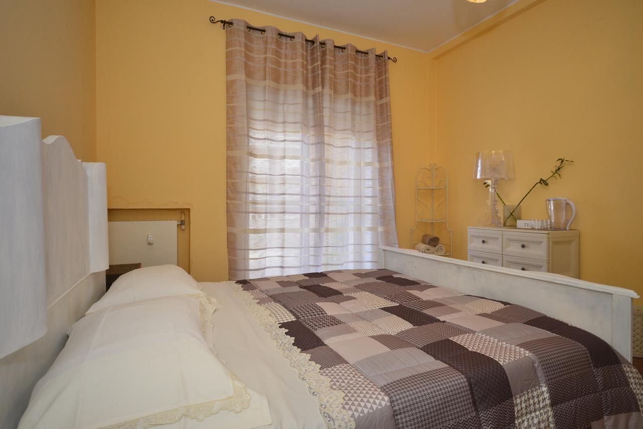 روما B&B Royal الغرفة الصورة